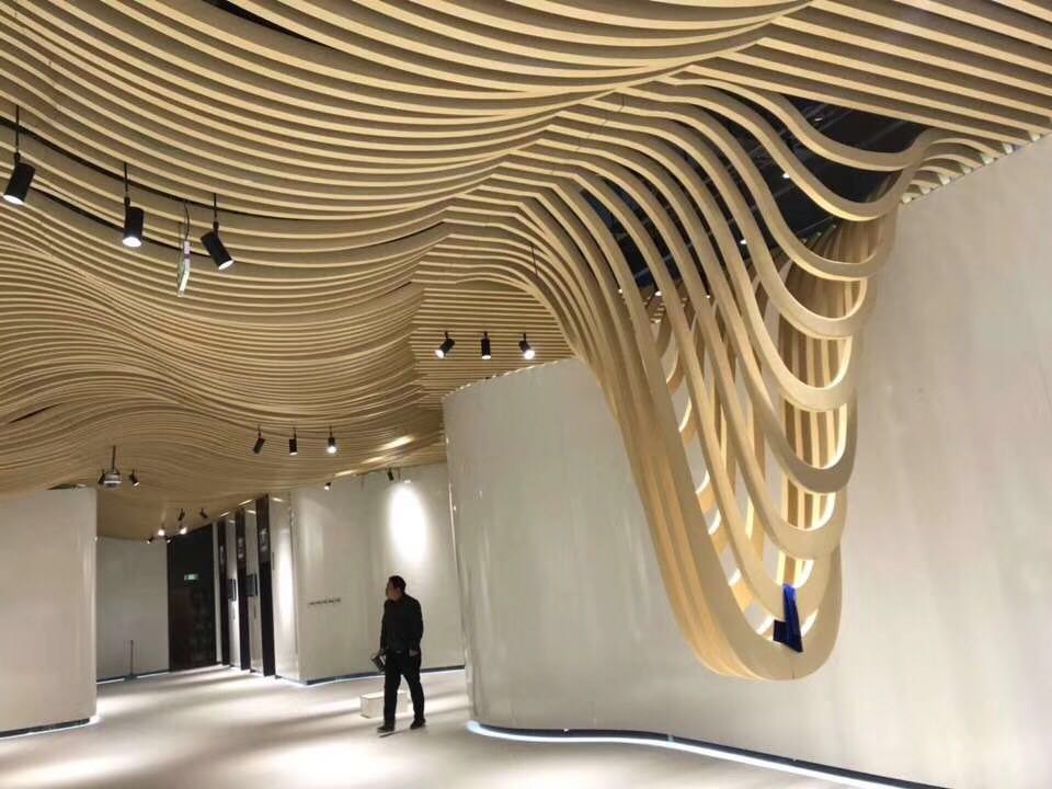 弧形吊顶铝板